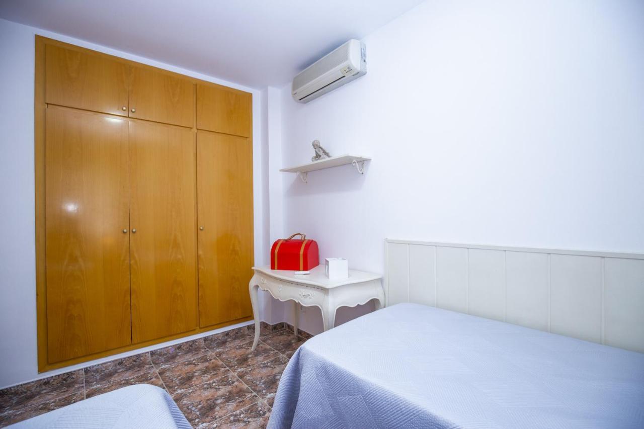 Villa Pluma Planet Costa Dorada - Only Families Салоу Екстериор снимка
