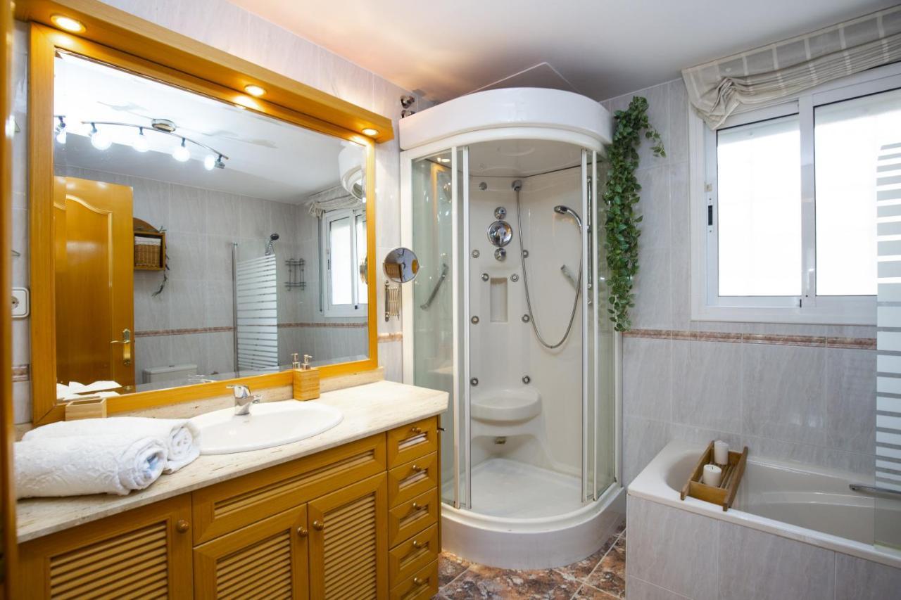 Villa Pluma Planet Costa Dorada - Only Families Салоу Екстериор снимка